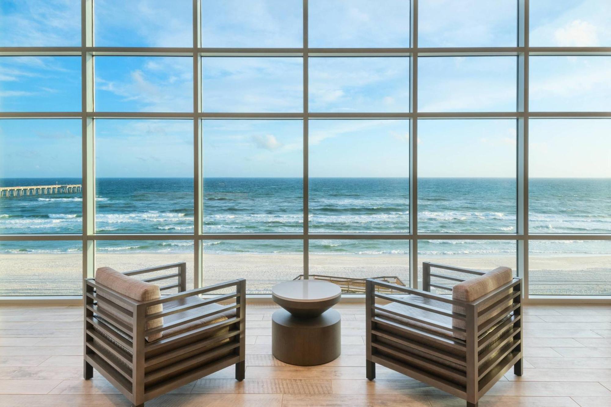 Springhill Suites By Marriott Panama City Beach Beachfront Bagian luar foto